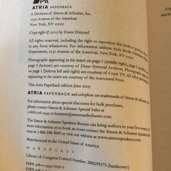 Lot Of 3 Softcover Michael Jackson Collectors  Books A Life In Music MJ Case - Picture 3 of 13